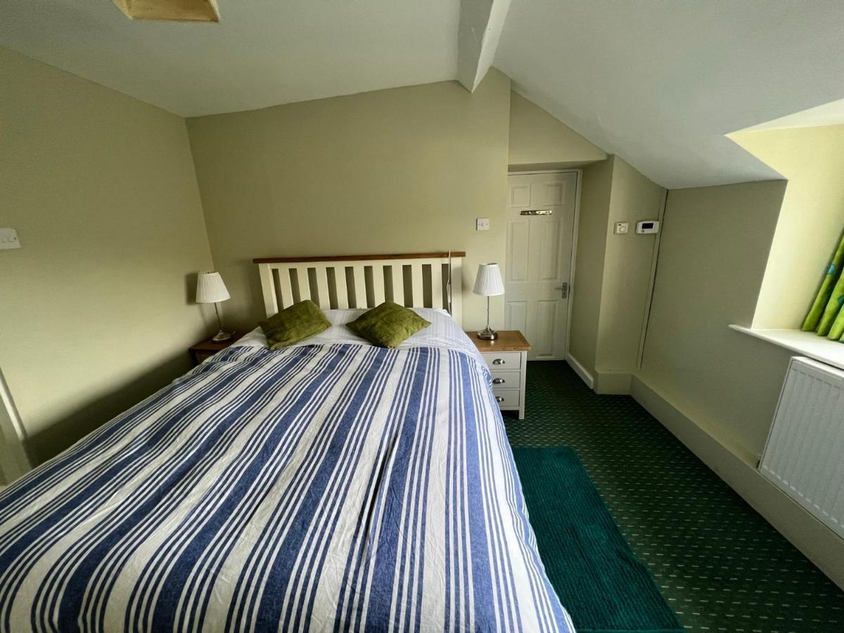 Pentre Cerrig Country House Llanferres Экстерьер фото