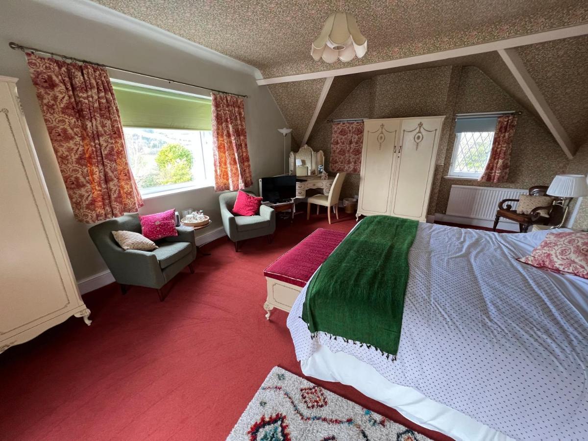 Pentre Cerrig Country House Llanferres Экстерьер фото